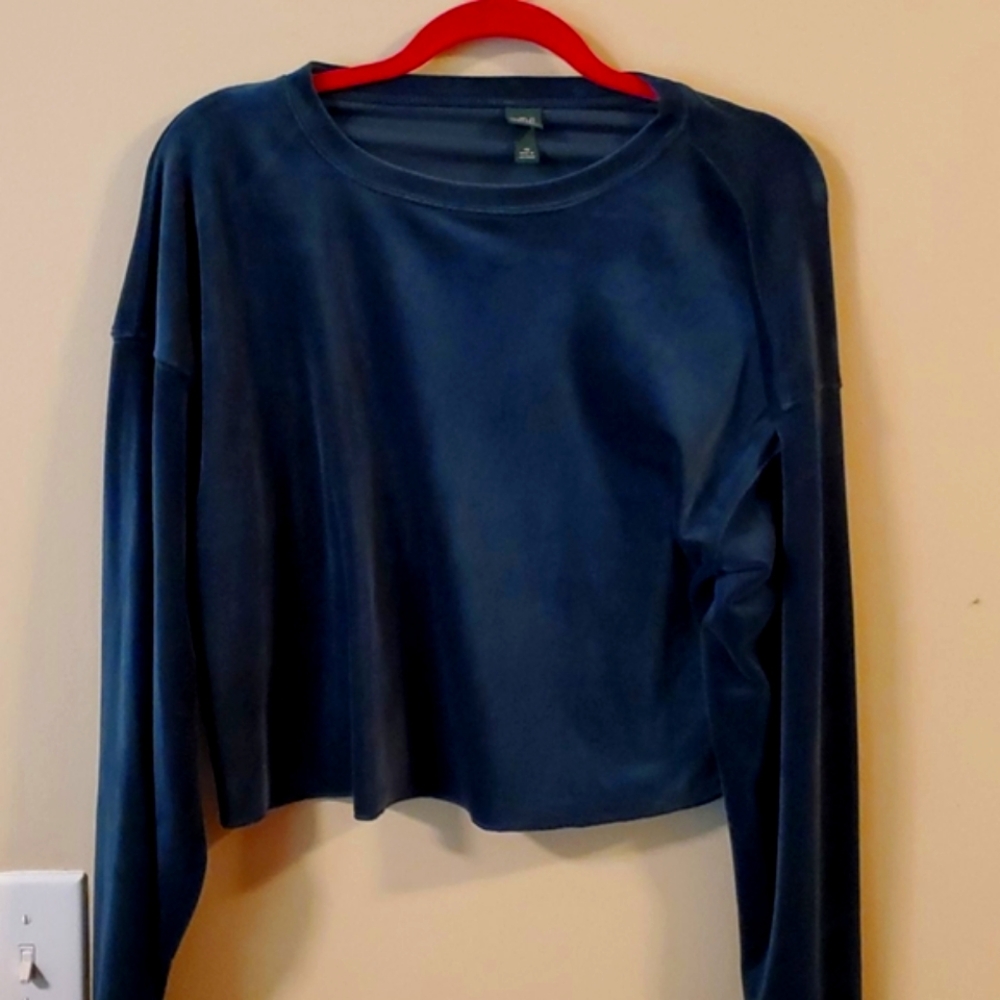 Crop Top XS!!
